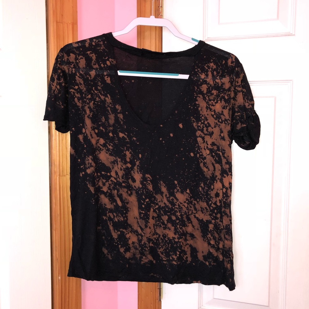 Tie Dye Cut Out Choker Tee - Picture 4 of 7